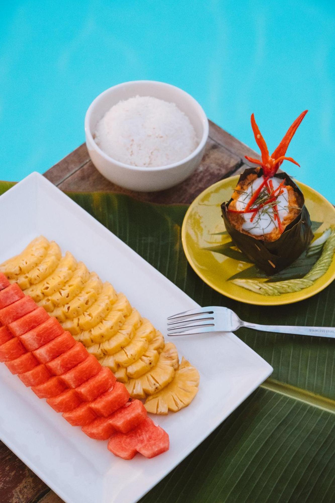 튜브 리조트 코롱 산로엠 외부 사진
